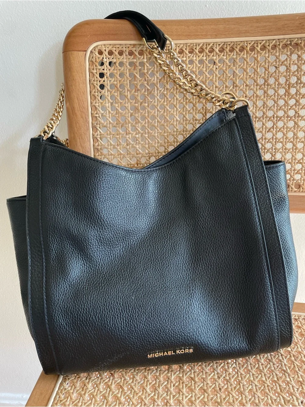 Michael Kors Newbury Medium Chain Black Pebbled Leather Shoulder Tote